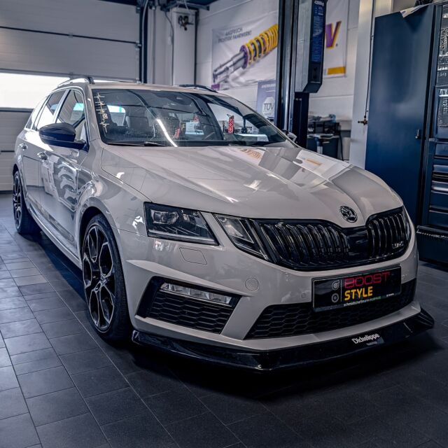 Skoda Octavia RS

Dieser Skoda Octavia RS 5E Facelift hat rundum Spurverbreiterungen von H&R bekommen! 🚗
Die gibt's bei uns ganz easy ohne Eintragung und mit ABE! 👌 Passend in Schwarz, perfekt abgestimmt auf die Felgenfarbe. 🖤⚙️

➖➖➖➖➖➖➖➖➖➖➖➖➖

Boost-Style 💨

Dein Meisterbetrieb und Ansprechpartner für Fahrwerke, Spurverbreiterung und Tieferlegung in Kiel und Umgebung.

➖➖➖➖➖➖➖➖➖➖➖➖➖

Preetzer Chaussee 171b
24222 Schwentinental

#Skoda #Octavia #RS #H&R #Spurverbreiterung #Spurplatten #Kiel #Schwentinental #Tuning #Fahrwerk